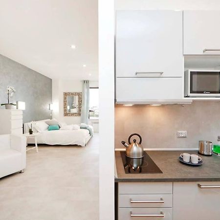 White Panoramic Jacuzzi Suite Trastevere - Top Collection Rome Bagian luar foto